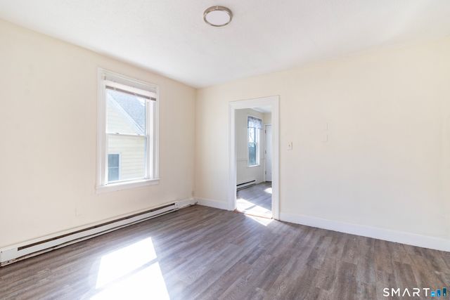 23 Beacon Street, Waterbury, CT 06704