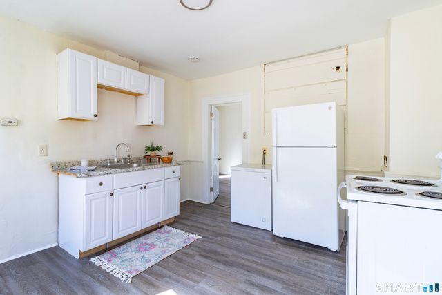 23 Beacon Street, Waterbury, CT 06704