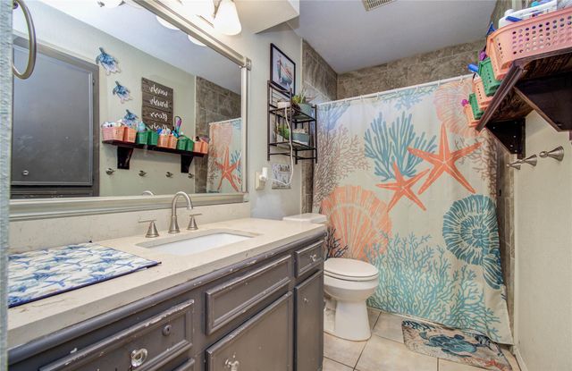 2413 Laura Lane, Pearland, TX 77581