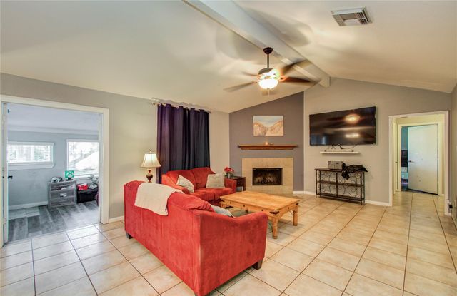 2413 Laura Lane, Pearland, TX 77581