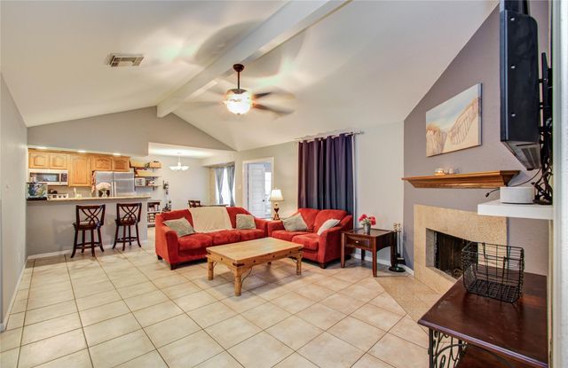 2413 Laura Lane, Pearland, TX 77581