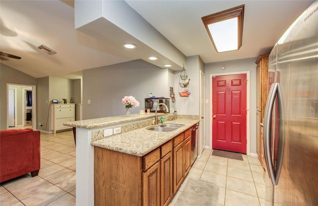 2413 Laura Lane, Pearland, TX 77581