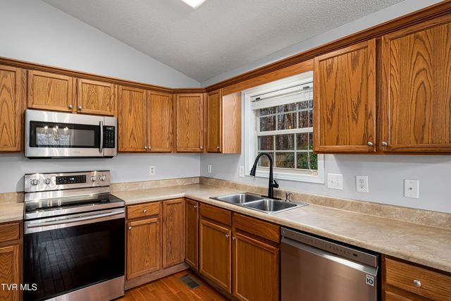 481 Emma Grace Drive, Jonesborough, TN 37659