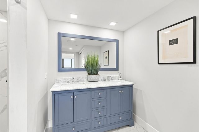 770 S PALM AVENUE 1804, Sarasota, FL 34236