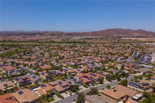 30559 Buckboard, Menifee, CA 92584