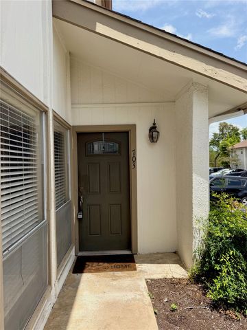 6910 Hart LN 703, Austin, TX 78731