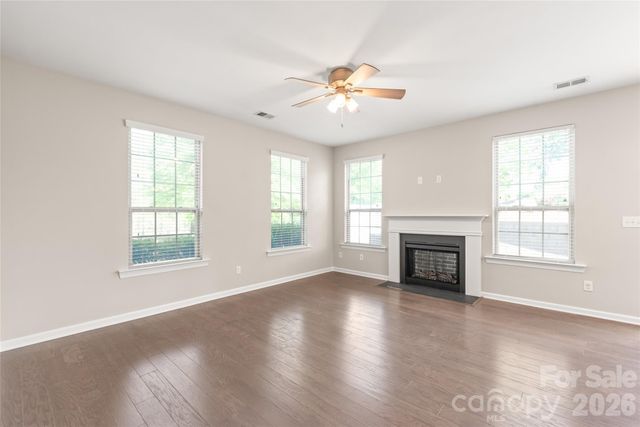 5662 Stonewells Drive, Charlotte, NC 28278
