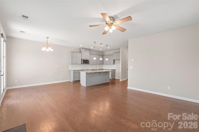5662 Stonewells Drive, Charlotte, NC 28278