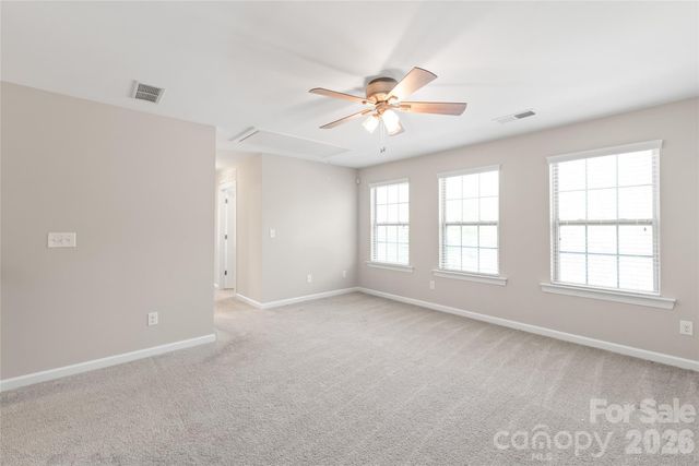 5662 Stonewells Drive, Charlotte, NC 28278