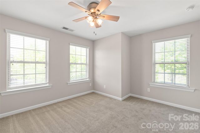 5662 Stonewells Drive, Charlotte, NC 28278