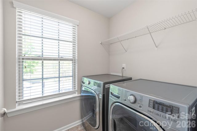 5662 Stonewells Drive, Charlotte, NC 28278