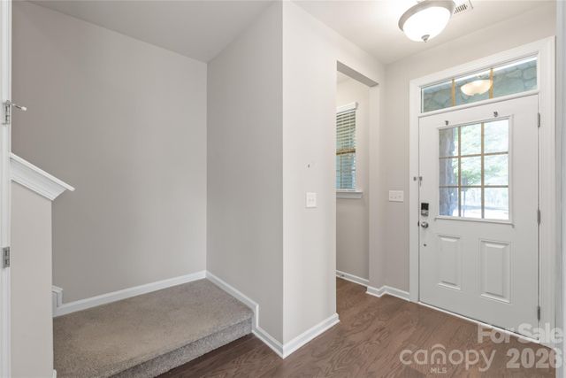 5662 Stonewells Drive, Charlotte, NC 28278