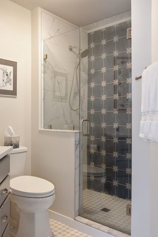 17 Eastman Farm Road, Burlington, VT 05408