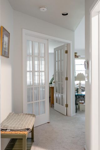 17 Eastman Farm Road, Burlington, VT 05408