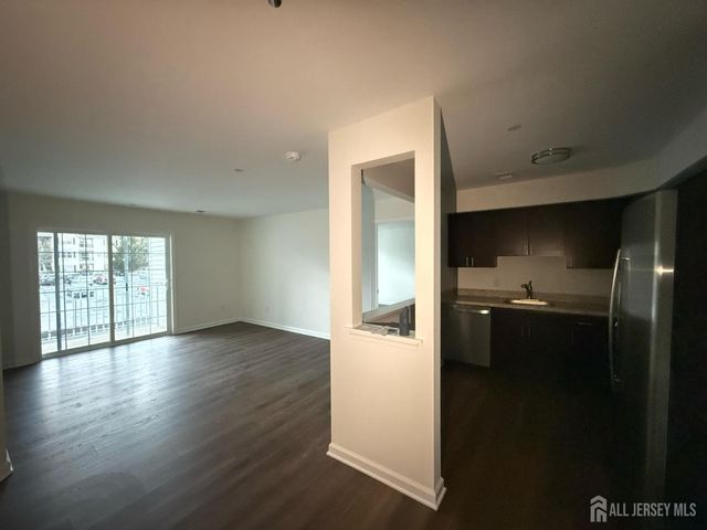 1225 Waterford Drive, Edison, NJ 08817