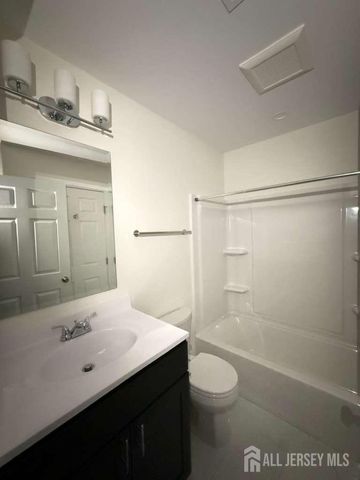 1225 Waterford Drive, Edison, NJ 08817