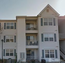 1225 Waterford Drive, Edison, NJ 08817