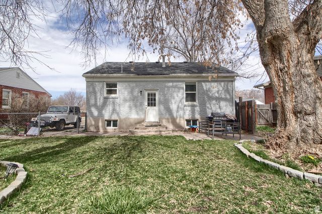 719 BEL MAR DR, South Ogden, UT 84403