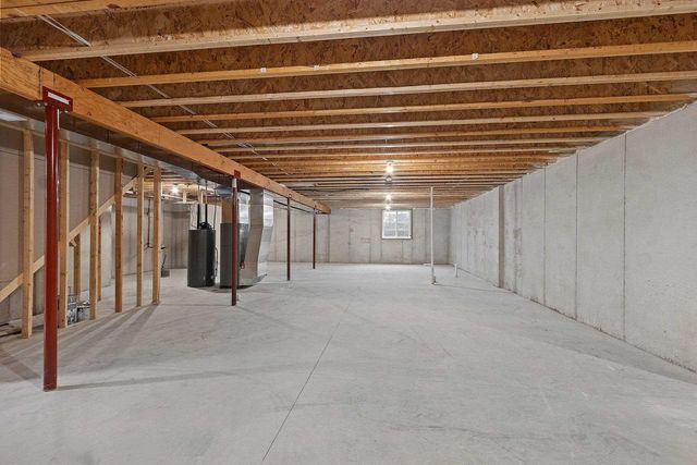 399 BATTERY AVENUE, De Pere, WI 54115