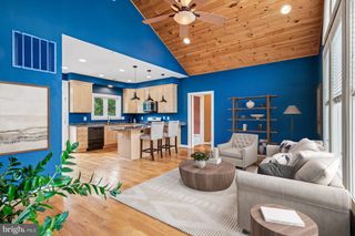 14607 SUMMIT VIEW LN, Hillsboro, VA 20132