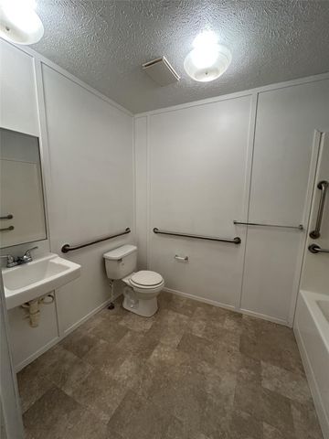 2824 Randolph Road 14, Pasadena, TX 77503