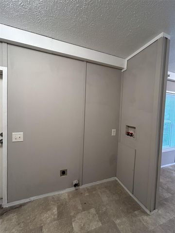 2824 Randolph Road 14, Pasadena, TX 77503
