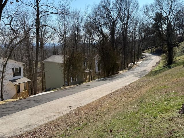3612 Mountain View Drive, Chattanooga, TN 37405