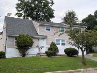 38 Raritan Avenue, Port Reading, NJ 07064