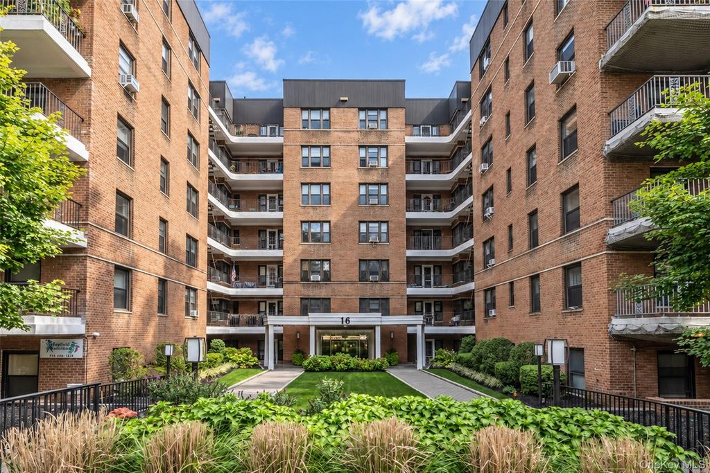 16 N Broadway 4J, White Plains, NY 10601 — exterior