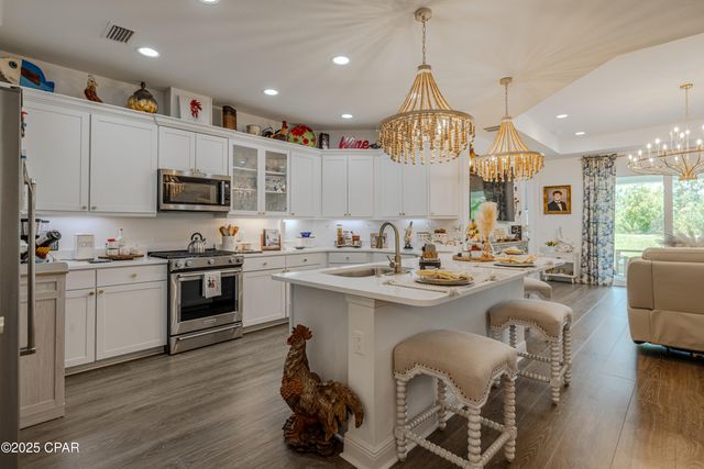 8400 Dockside Place, Panama City Beach, FL 32413