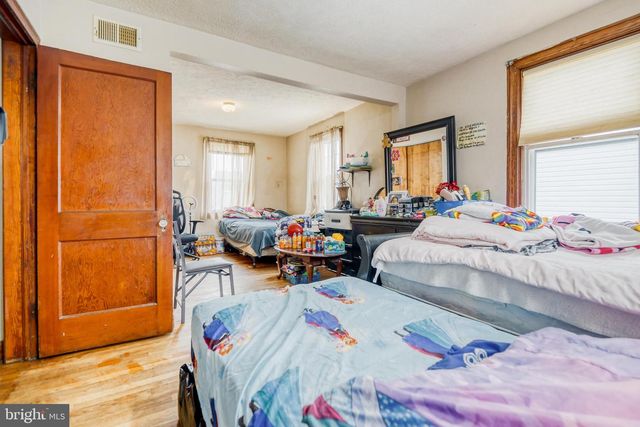 1823 WALNUT AVE, Baltimore, MD 21222