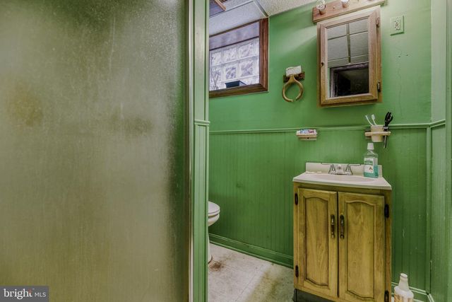 1823 WALNUT AVE, Baltimore, MD 21222