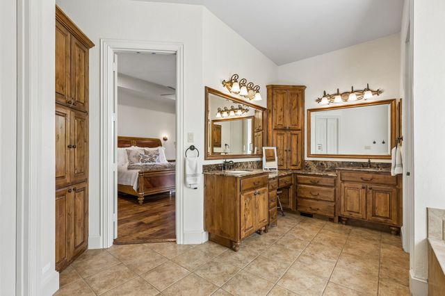 4088 Chimney Rock Drive, Flower Mound, TX 75022