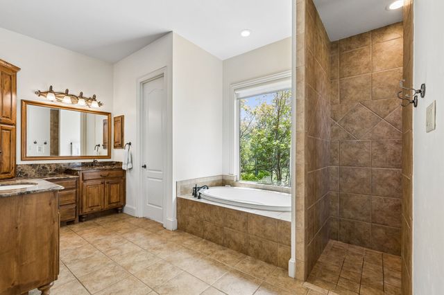 4088 Chimney Rock Drive, Flower Mound, TX 75022