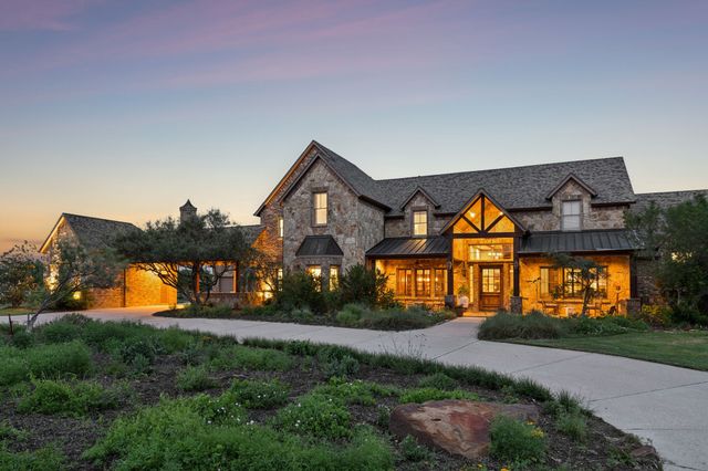 4088 Chimney Rock Drive, Flower Mound, TX 75022