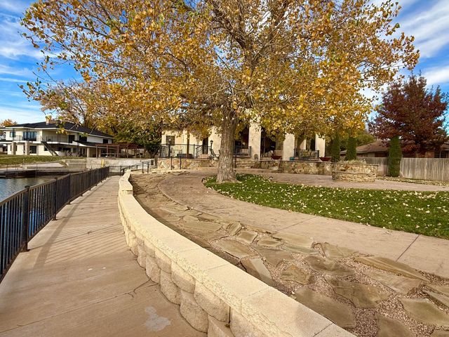 516 N SHORE Drive, Amarillo, TX 79118