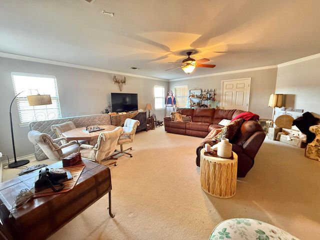 516 N SHORE Drive, Amarillo, TX 79118