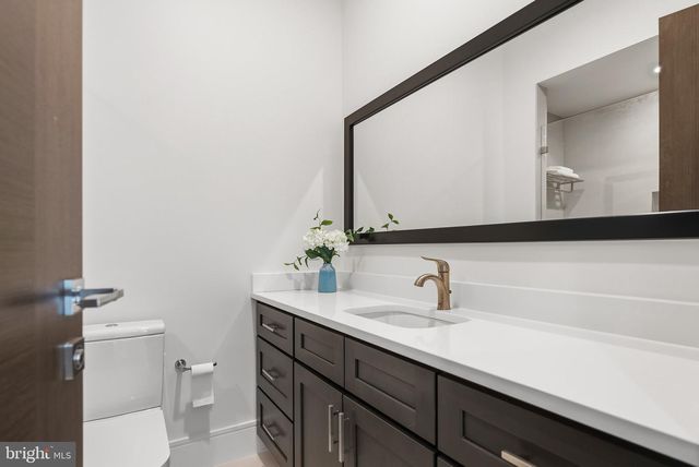 8880 BRADLEY BLVD, Bethesda, MD 20817