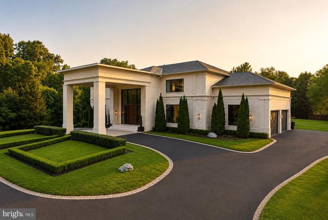 8880 BRADLEY BLVD, Bethesda, MD 20817