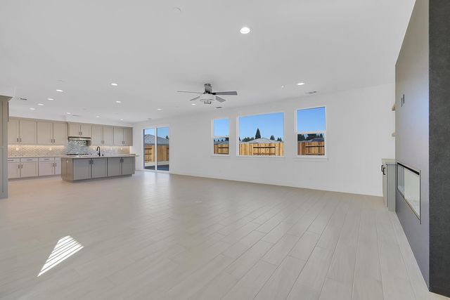 3279 San Brannan Way, Yuba City, CA 95993