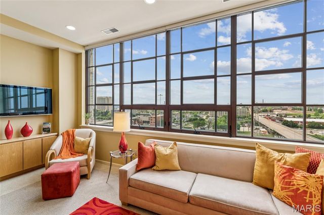 400 S 14th Street 910, St Louis, MO 63103