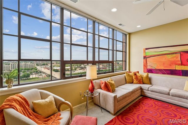 400 S 14th Street 910, St Louis, MO 63103