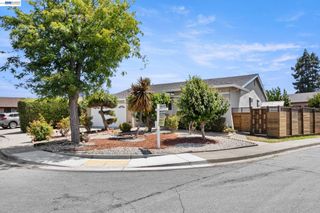 3207 DEFOE CT., Fremont, CA 94536