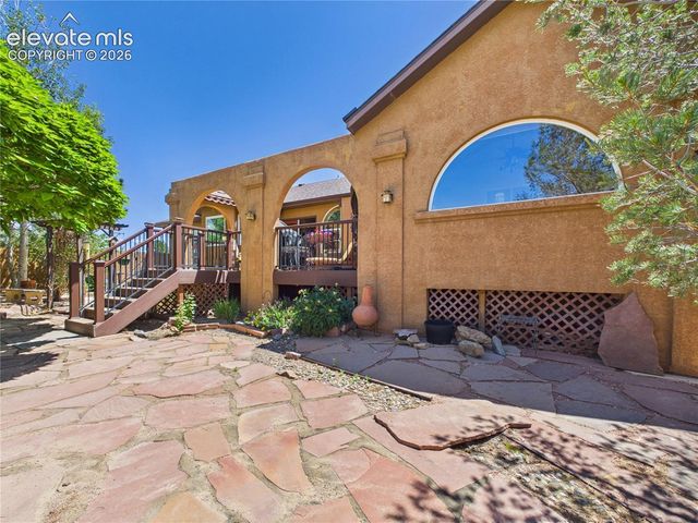 611 S Lone Cowboy Drive, Pueblo West, CO 81007