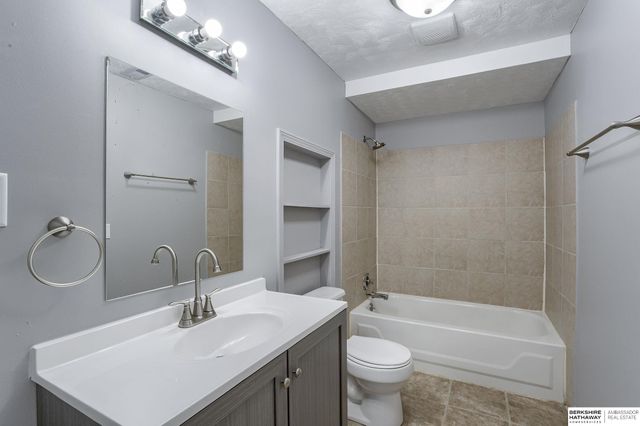 5108 Jefferson Street, Omaha, NE 68117