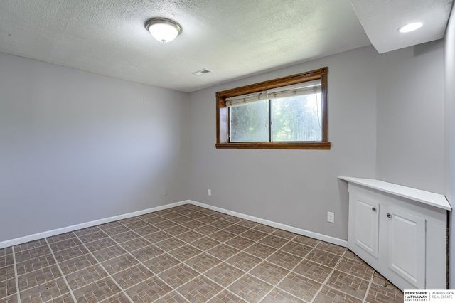 5108 Jefferson Street, Omaha, NE 68117