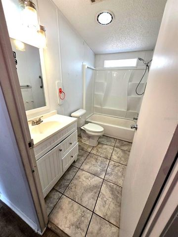 5729 S LEOPARD POINT, Homosassa, FL 34446