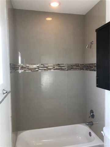 1304 E Daffodil Avenue D, Mcallen, TX 78501