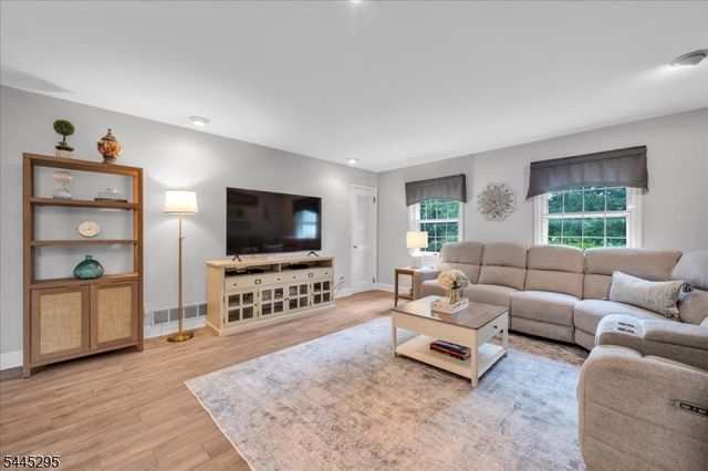 891 Sherwood Rd, Bridgewater Twp., NJ 08807
