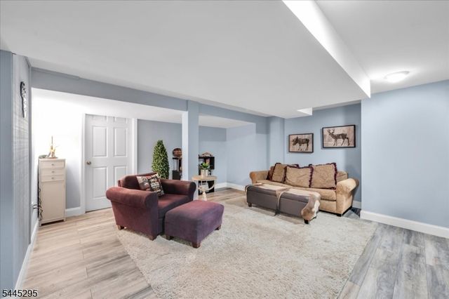 891 Sherwood Rd, Bridgewater Twp., NJ 08807